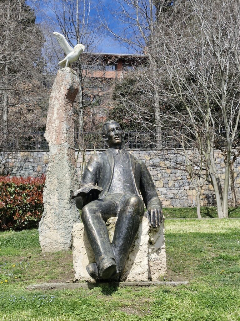Orhan Veli Kanik – an innovative Turkish poet