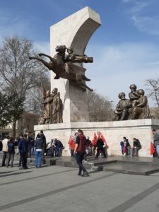 Have you seen this dramatic statue of Fatih Sultan Mehmet in Istanbul?