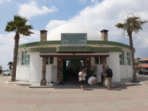 This unassuming building is the Hidir Tomb on the waterfront in Samandag.